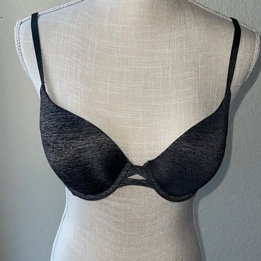 Victoria’s Secret- Perfect Shape Bra 34C